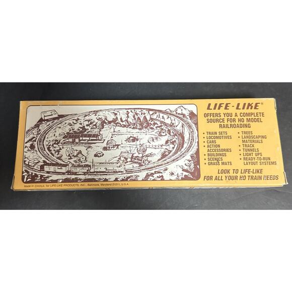 Life Like Trains 8480 HO Scale TPIX 576 50' Box Car Tropicana Orange - Picture 9 of 9